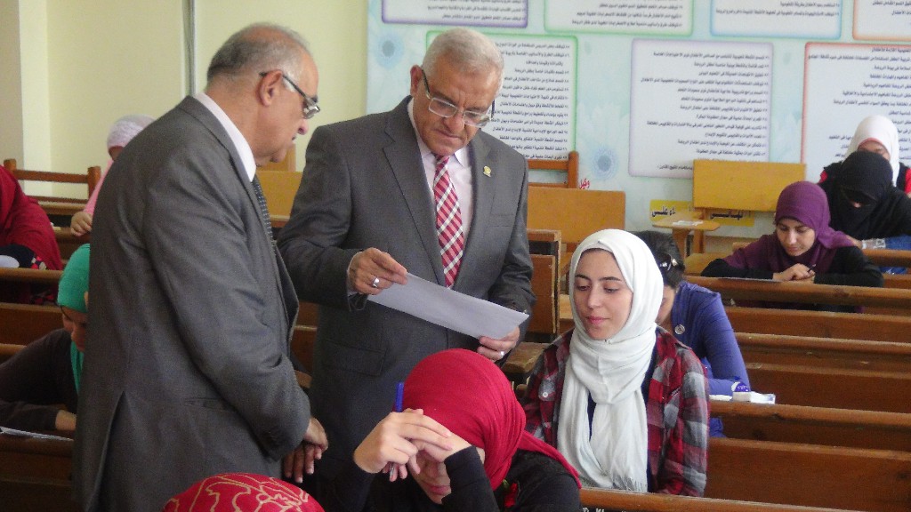 جامعة المنيا: ضبط 140 حالة غش منذ بدء الامتحانات جامعة المنيا: ضبط 140 حالة غش منذ بدء الامتحانات