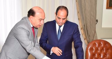 الرئيس السيسي والفريق مهاب مميش