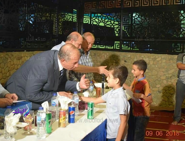 محافظ البحر الأحمر يكرم حفظة القرآن الكريم محافظ البحر الأحمر يكرم حفظة القرآن الكريم
