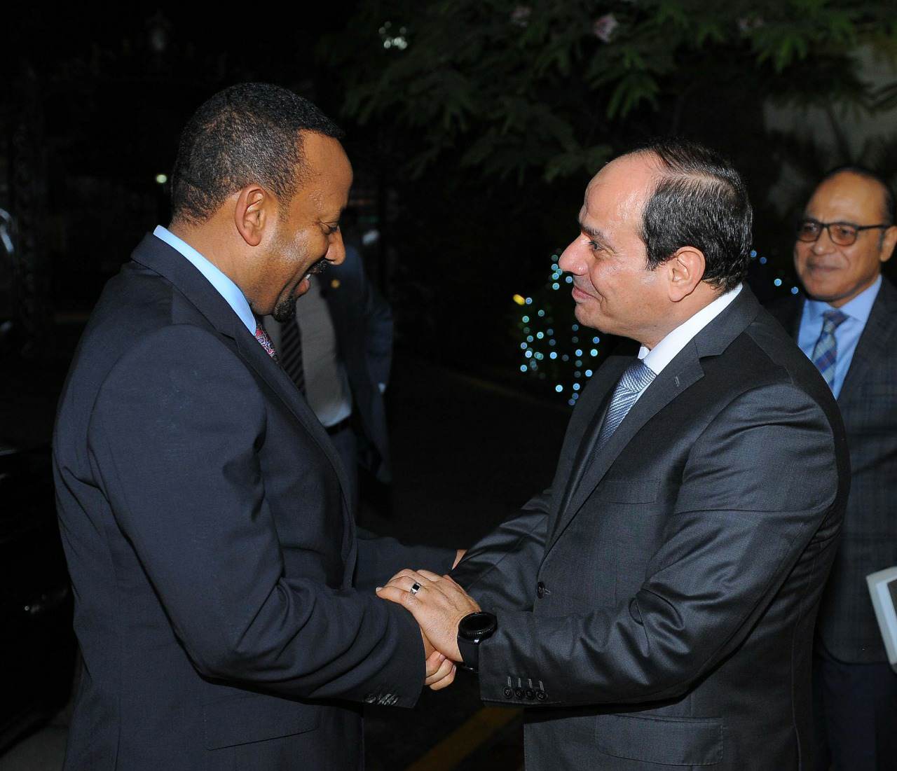 الرئيس عبد الفتاح السيسي خلال استقباله رئيس وزراء أثيوبيا الرئيس عبد الفتاح السيسي خلال استقباله رئيس وزراء أثيوبيا