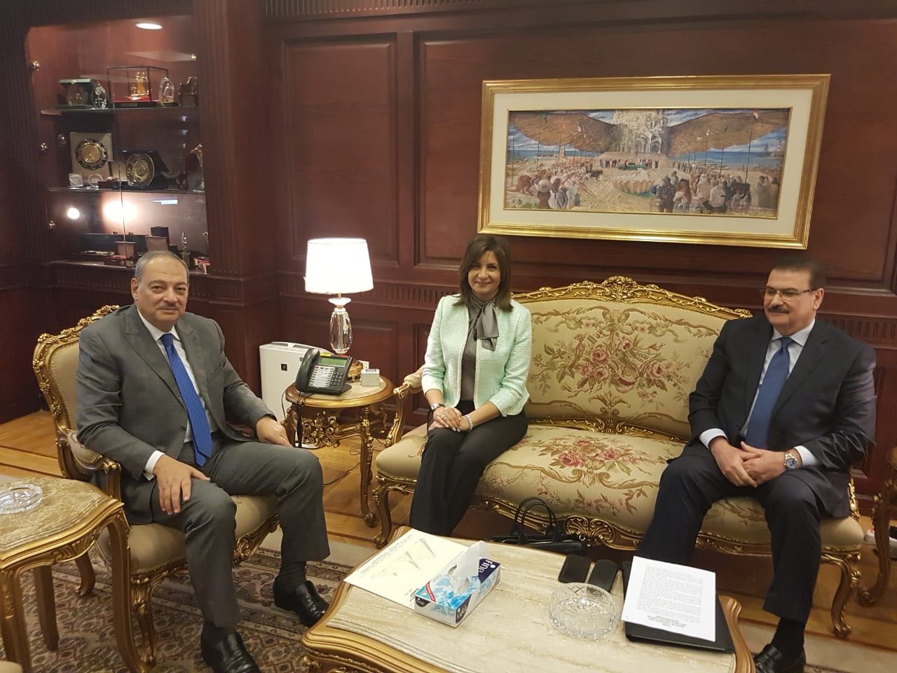  نبيلة مكرم مع النائب العام ووزير النقل الأسبق