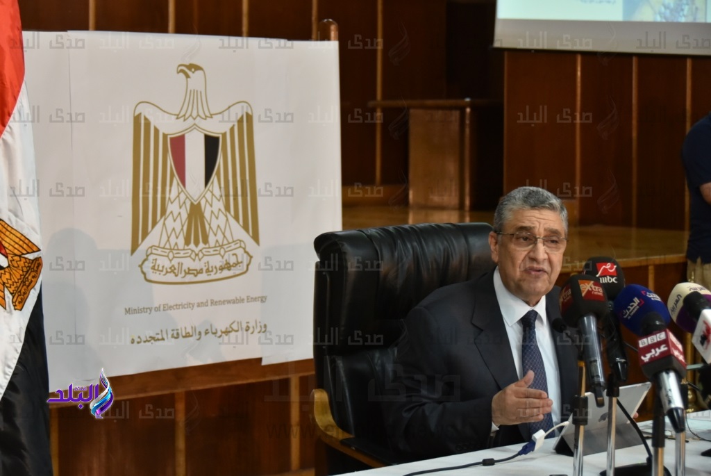  الدكتور محمد شاكر وزير الكهرباء