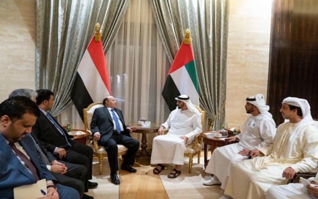 الشيخ محمد بن زايد والرئيس اليمني عبد ربه منصور الشيخ محمد بن زايد والرئيس اليمني عبد ربه منصور