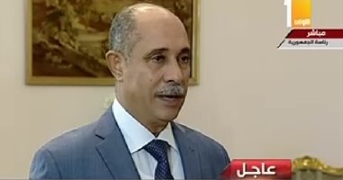 الفريق طيار يونس المصري وزير الطيران الجديد الفريق طيار يونس المصري وزير الطيران الجديد