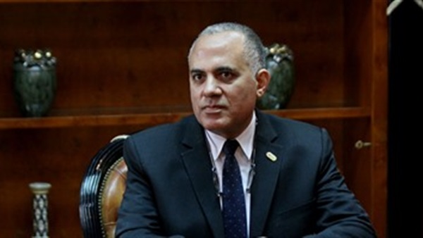 الدكتور محمد عبد العاطى وزير الموارد المائية والرى