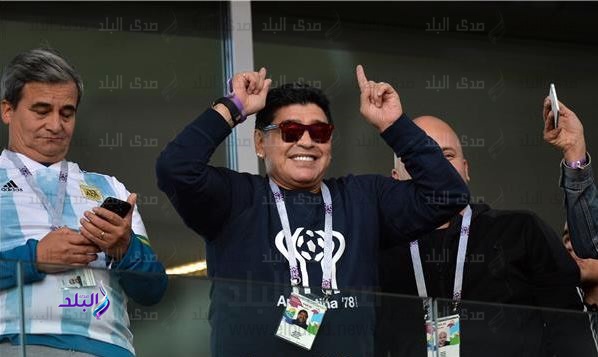 الأسطورة الأرجنتينية دييجو مارادونا الأسطورة الأرجنتينية دييجو مارادونا