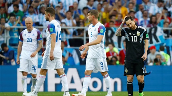 ميسي من مباراة ايسلندا 