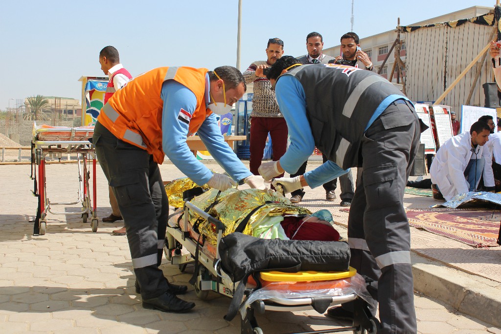 صورة أرشيفية - نقل مصابين