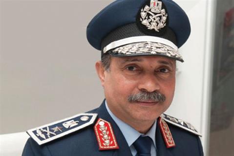 الفريق يونس المصري وزير الطيران المدنى الفريق يونس المصري وزير الطيران المدنى