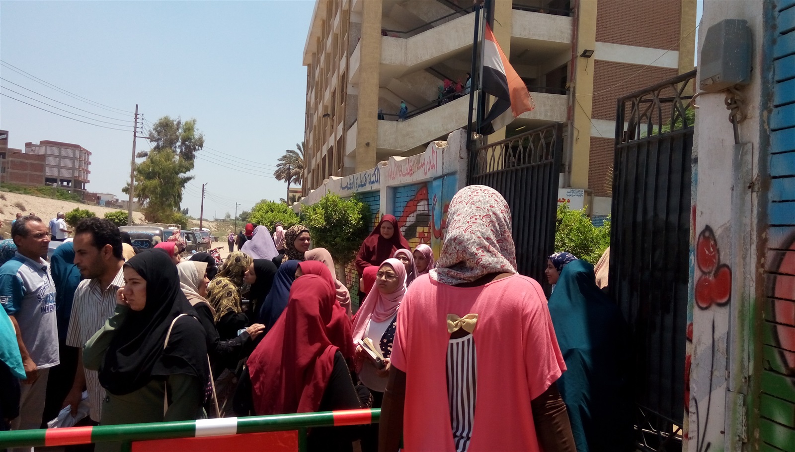 طلاب الثانوية العامة طلاب الثانوية العامة