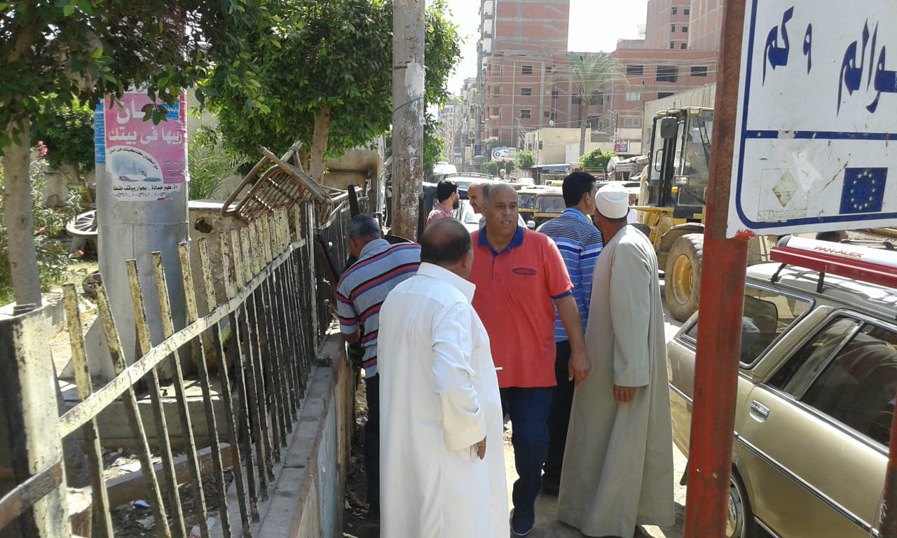 رفع وازالة 305 حالة اشغالات بايتاى البارود..صور