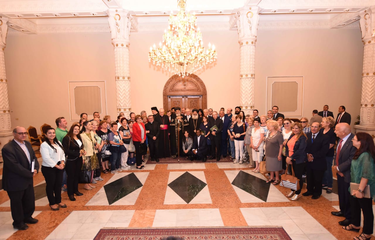 صورة من اللقاء