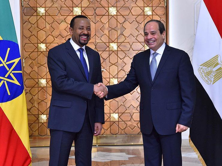 صورة أرشيفية للقاء يجمع الرئيس السيسي ورئيس وزراء إثيوبيا 