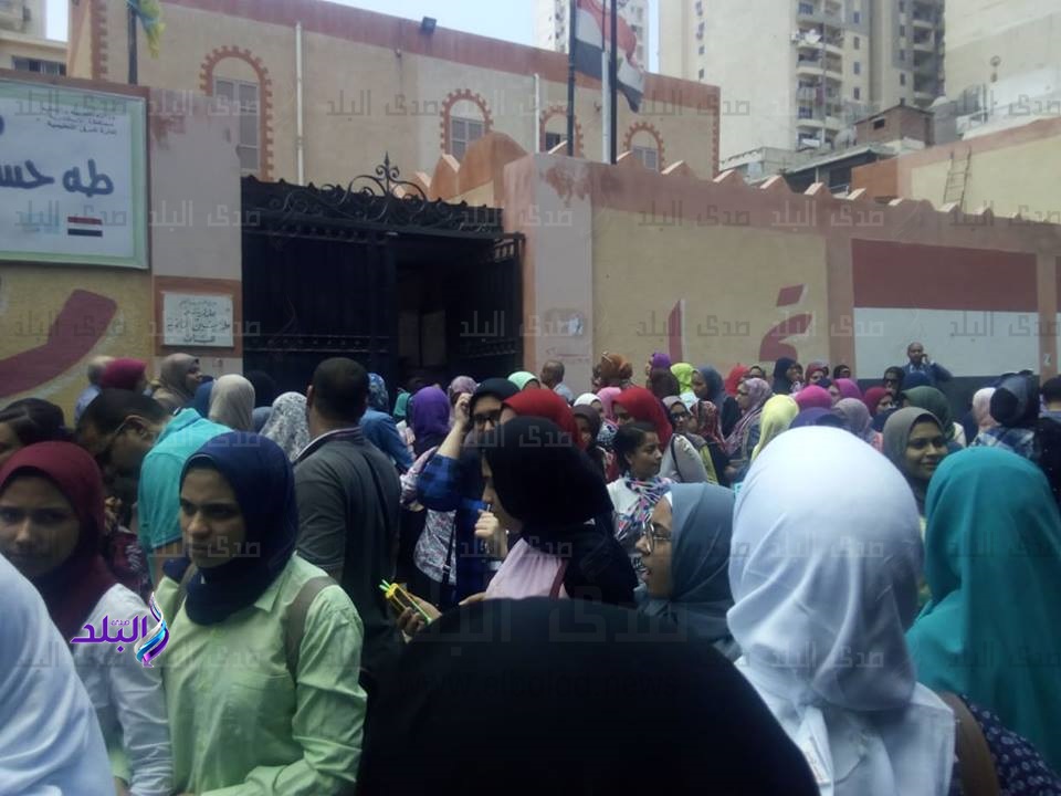 طلاب ثانوية عامة