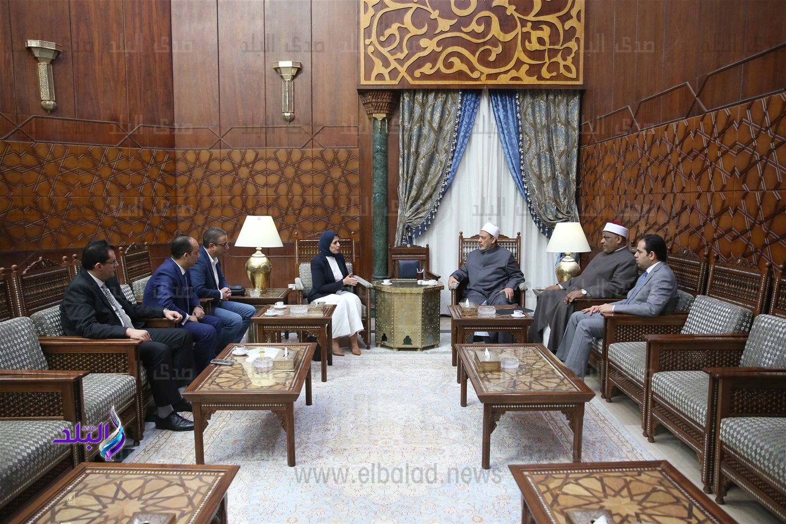 شيخ الأزهر لوزيرة الصحة "المرأة أثبتت قدرتها على تولي المناص