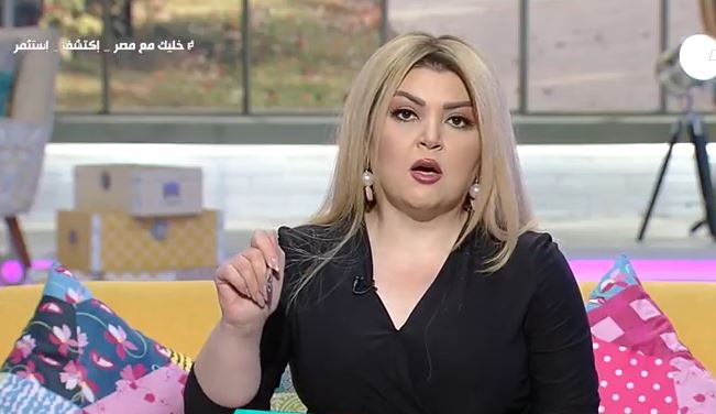 الفنانة مها احمد