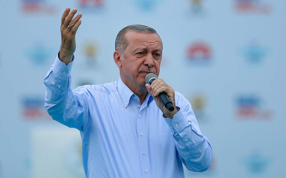 الرئيس التركي رجب طيب أردوغان الرئيس التركي رجب طيب أردوغان
