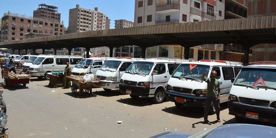 صورة أرشيفية - مواقف سيارات 