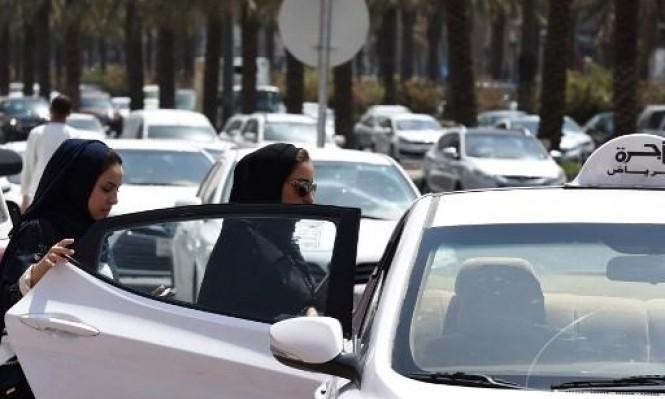 السعوديات يقودن السيارات السعوديات يقودن السيارات