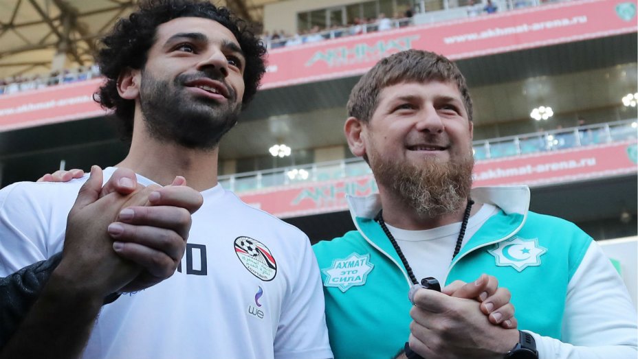 محمد صلاح بصحبة الرئيس الشيشاني رمضان قاديروف محمد صلاح بصحبة الرئيس الشيشاني رمضان قاديروف