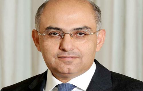 السفير اشرف سلطان المتحدث باسم مجلس الوزراء