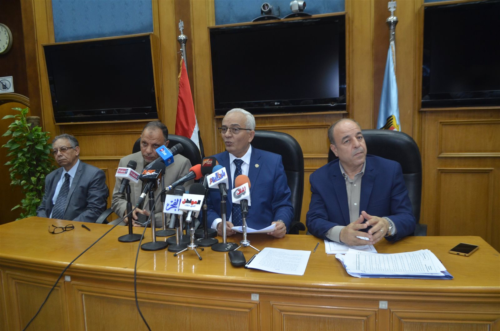  الدكتور رضا حجازي رئيس قطاع التعليم العام