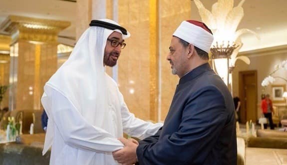 الدكتور أحمد الطيب شيخ الأزهر وولى عهد أبوظبي صورة أرشيفية الدكتور أحمد الطيب شيخ الأزهر وولى عهد أبوظبي صورة أرشيفية
