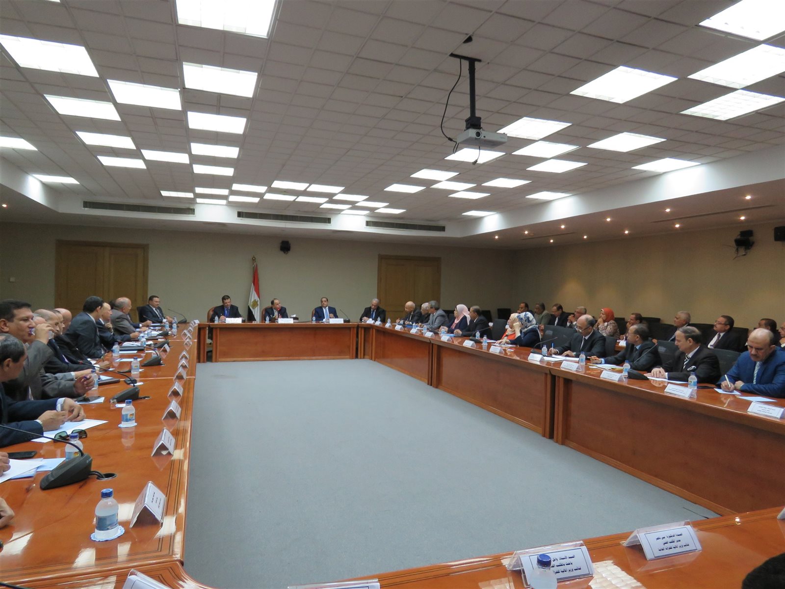 جانب من الاجتماع 