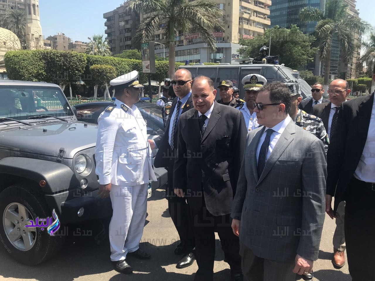 اللواء محمود توفيق وزير الداخلية يتفقد المحاور والميادين