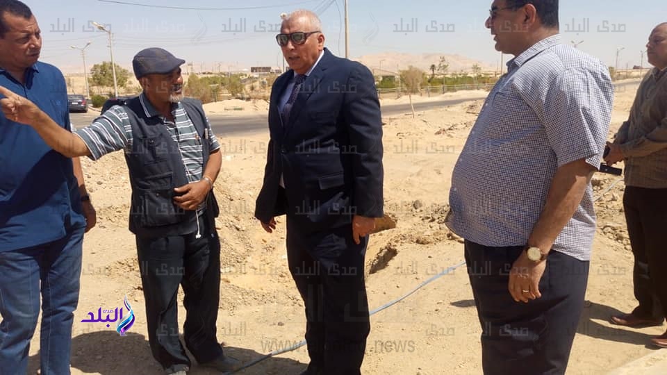 حفر بئر جوفي لتنفيذ مبادرة "ازرع نخلة" في الوادي الجديد