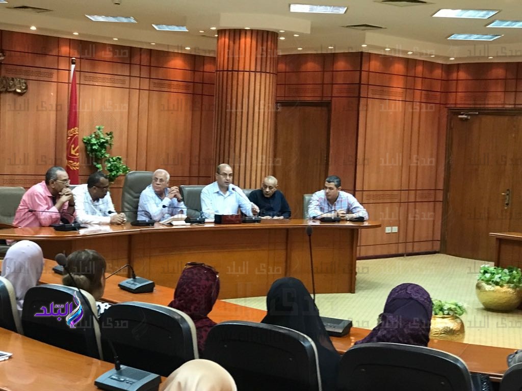 جانب من الاجتماع جانب من الاجتماع