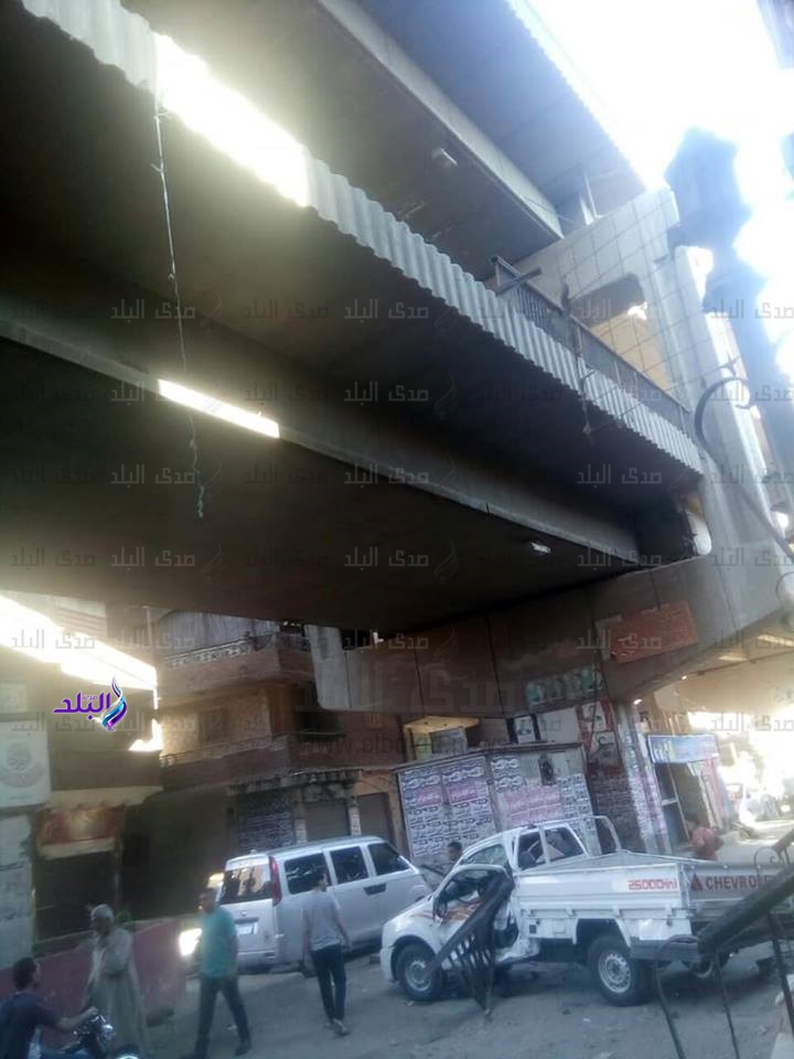 سقوط سيارة من أعلى محور صفط اللبن سقوط سيارة من أعلى محور صفط اللبن