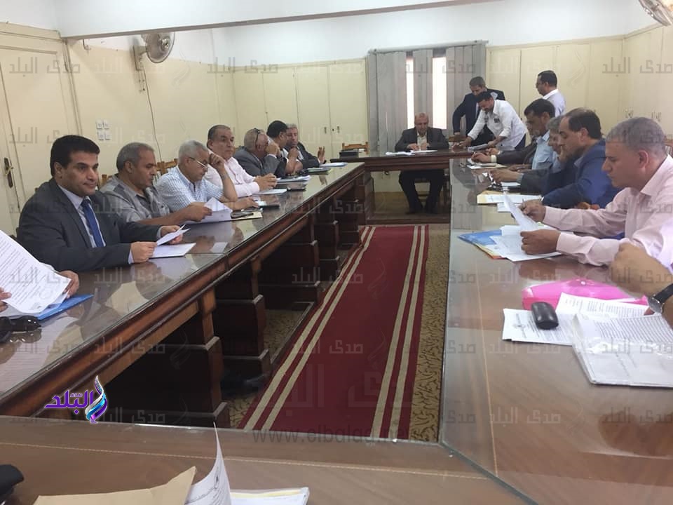 وكيل التعليم بالدقهلية يجتمع بقيادات المديرية