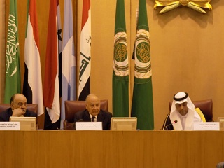 أبو الغيط أثناء إلقاء كلمته بالجلسة الختامية للبرلمان العربي