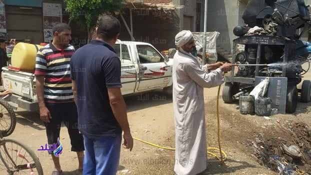 رش الترع والمصارف