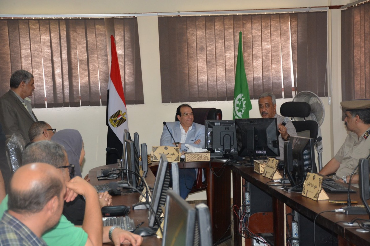 محافظ الدقهلية: تقييم رؤساء المدن يتوقف على مستوى النظافة محافظ الدقهلية: تقييم رؤساء المدن يتوقف على مستوى النظافة