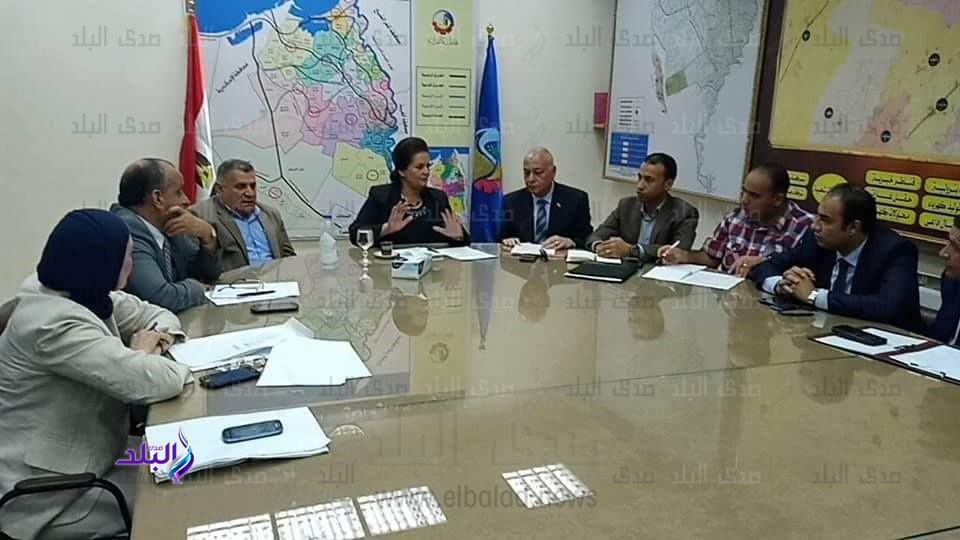 محافظة البحيرة تبحث عدة تدابير للحد من تكاثر الثعابين 