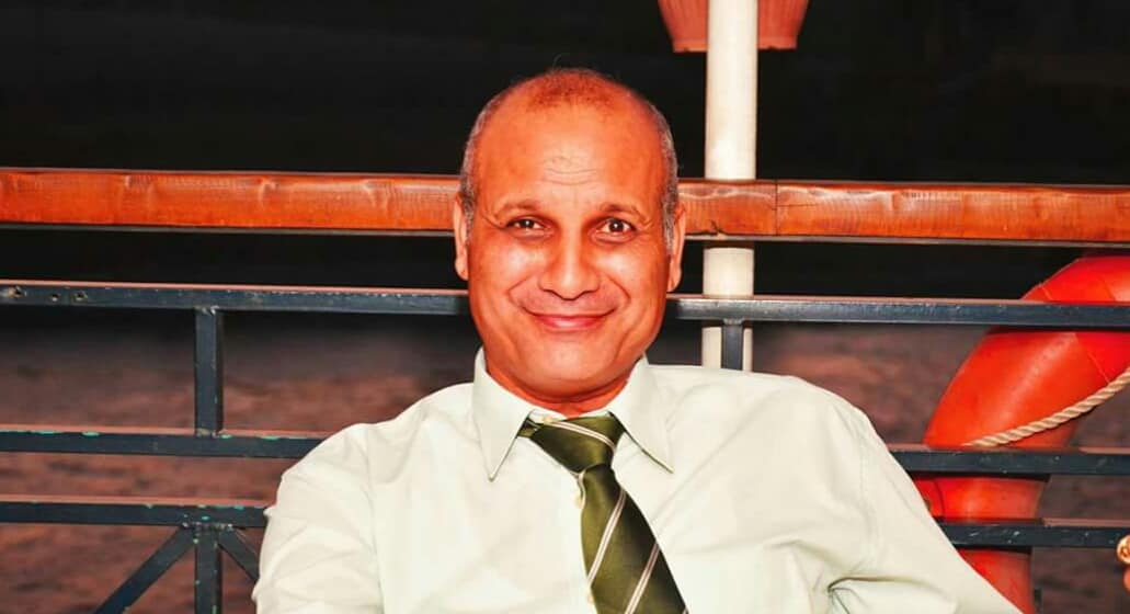 نقيب أطباء كفر الشيخ يشيد بزملائه في مستشفى الحسين الجامعي نقيب أطباء كفر الشيخ يشيد بزملائه في مستشفى الحسين الجامعي