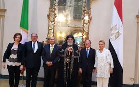 سفير مصر بإيطاليا: البابا تواضروس يقدم صورة صادقة عن الوطنية