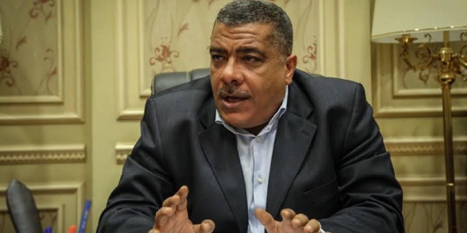 النائب معتز محمود، رئيس لجنة الاسكان بالبرلمان
