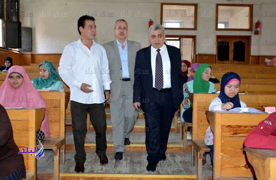 جولة نائب رئيس جامعة طنطا