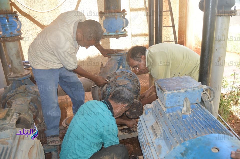 إصلاح أعطال في خطوط مياه الشرب إصلاح أعطال في خطوط مياه الشرب