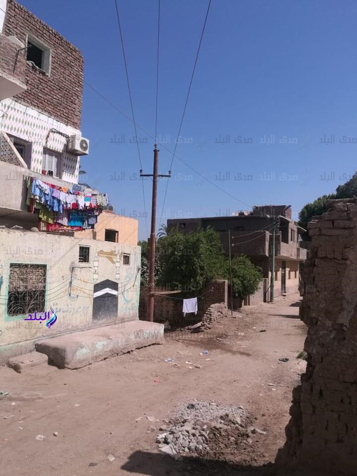 اسبتدال خطوط الكهرباء الهوائية