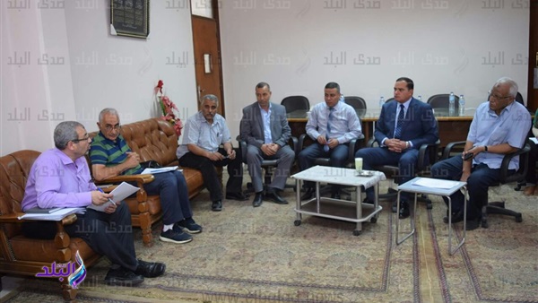 لجنة من مركز الاستشارات الهندسية بجامعة عين شمس لجنة من مركز الاستشارات الهندسية بجامعة عين شمس