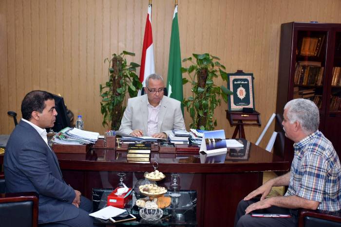 محافظ الشرقية 