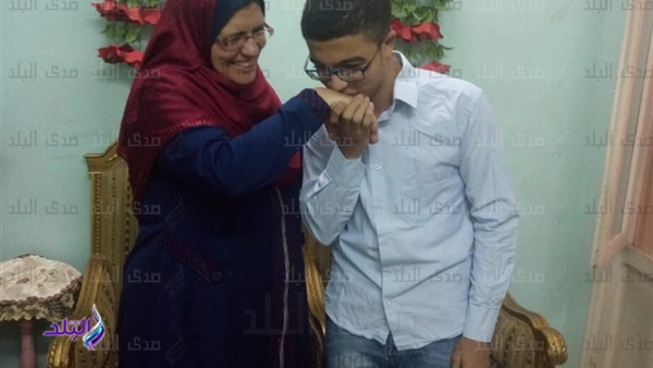 أوائل الثانوية العامة يشكفون لـ صدى البلد سر تفوقهم 