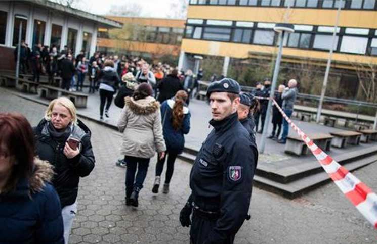 إضراب عام يخلي الشوارع في نيكاراجوا بعد احتجاجات ضخمة