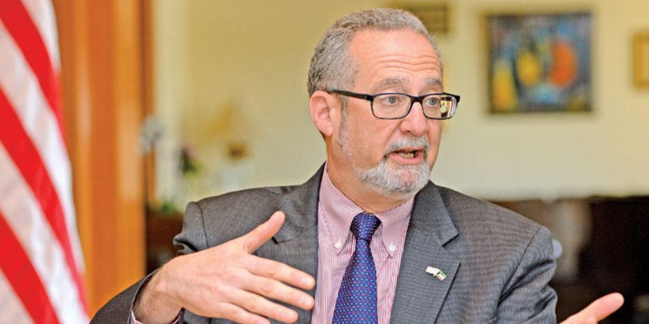 لورانس سيلفر مان السفير الأمريكى بالكويت 