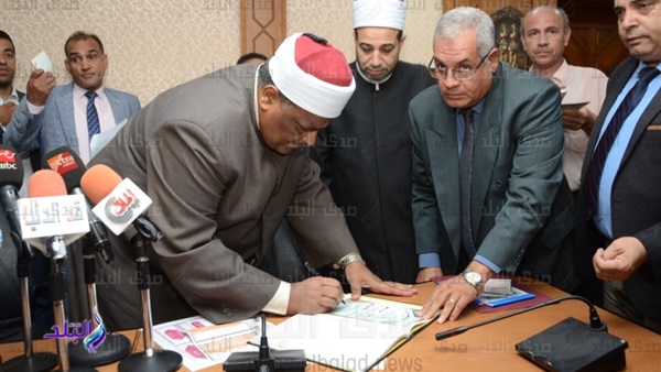 وكيل الأزهر يعتمد نتيكة الثانوية الأزهرية