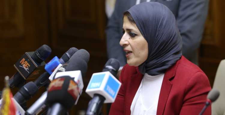 الدكتورة هالة زايد وزيرة الصحة